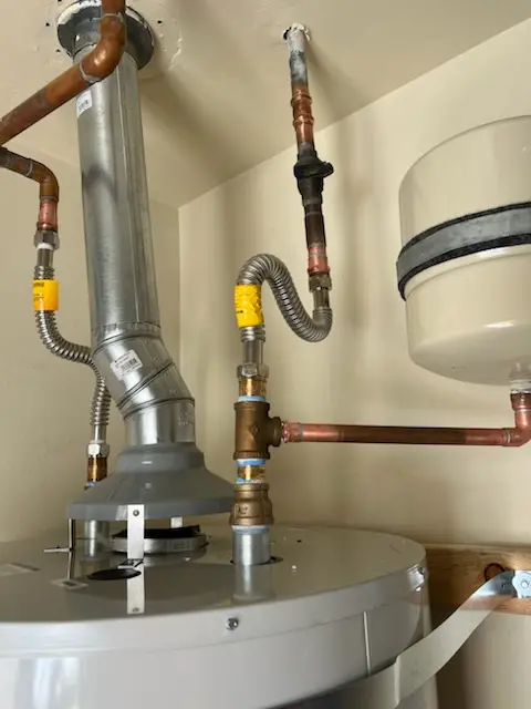 Water heater installation and plumbing repair in Timberbend